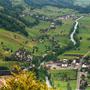 Schinhalten, Kaserne, im Hintergrund Bren